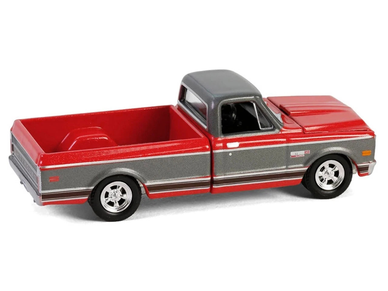

1972 Chevrolet Cheyenne C10 Short Bed (Grey-Red)

GL30547