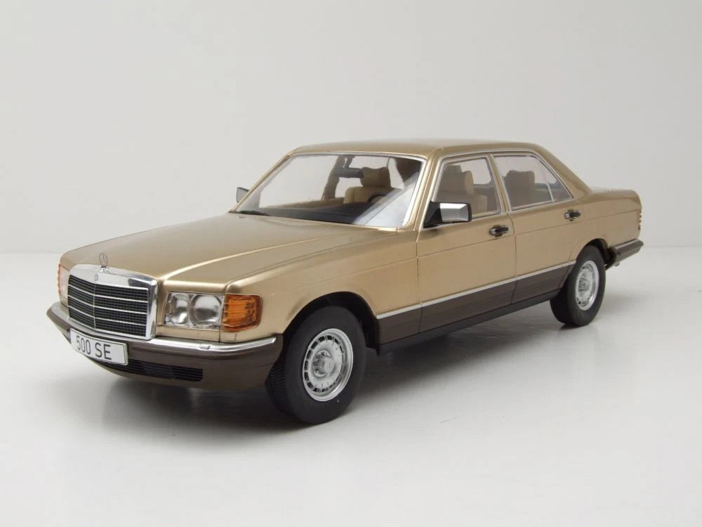1979 Mercedes S-Class W126 (Beige)