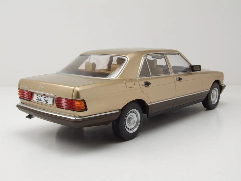 1979 Mercedes S-Class W126 (Beige)