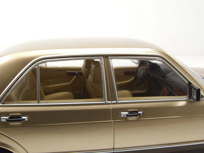 1979 Mercedes S-Class W126 (Beige)