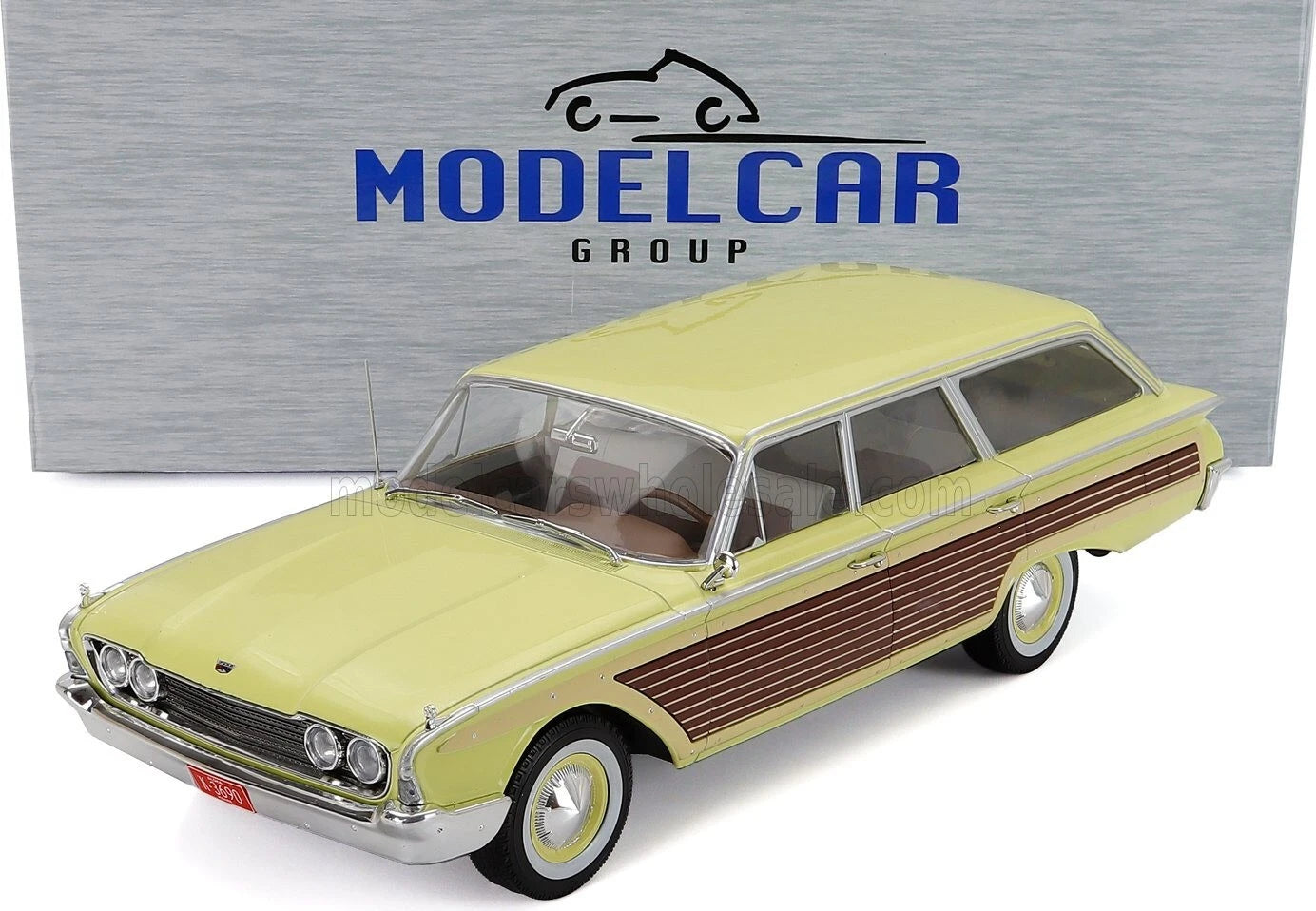 MCG 1/18"-1960 Ford LTD Country Squire Station Wagon Light Yellow