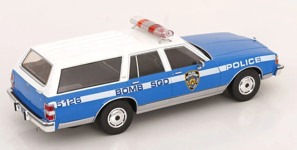 MCG 1/18"-Chevrolet Caprice Estate Wagon NYPD Police