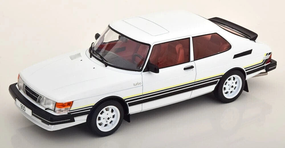 MCG 1/18"- Saab 900 Turbo