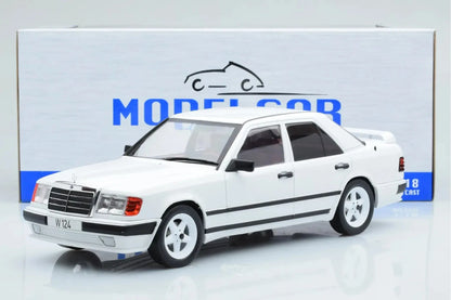 MCG 1/18"- Mercedes-Benz E-Class W124 1986 -Blanc