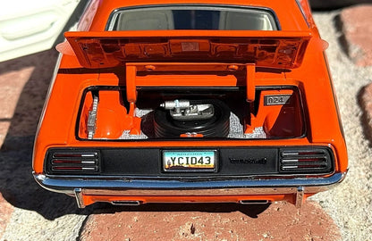 1970 Plymouth Hemi Cuda, Coupe, Vitamin C Orange (Limitée à 199 unités seulement-Limited to 199 units only)