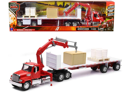 Camion à plateau Ray Freightliner 114SD avec grue