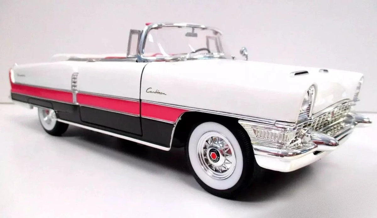 Lucky Die Cast – Packard Caribbean Convertible 1955 – Blanc – 1:18 – 92618W