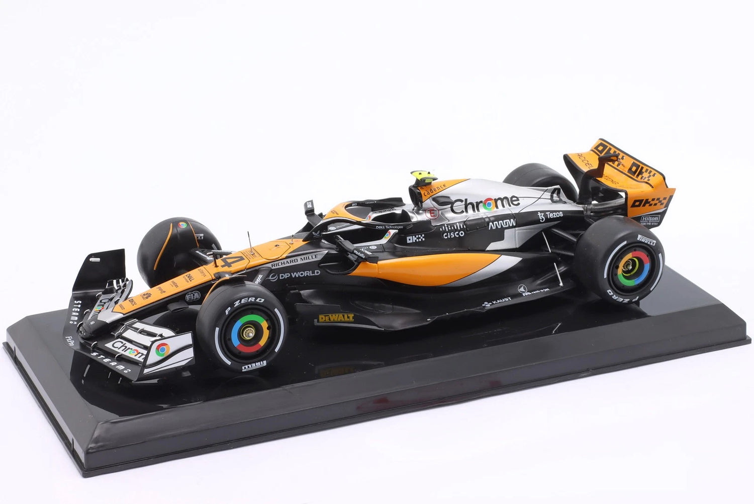 Premium Collectibles 1:24-Lando Norris McLaren MCL60 