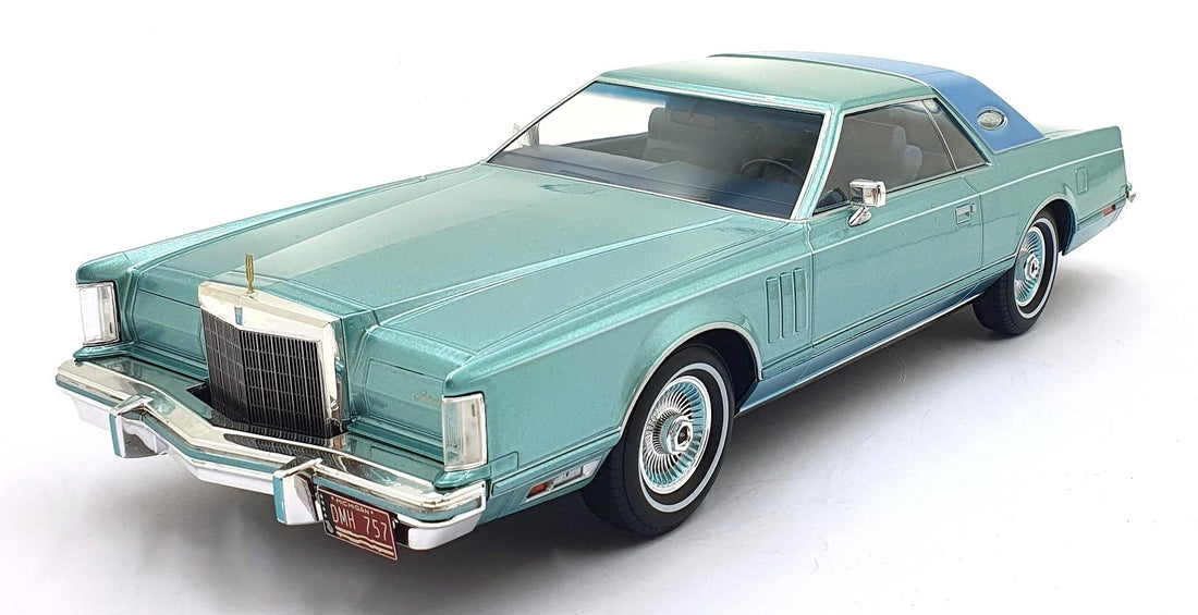 Lincoln Continental Mark V - Met. Blue