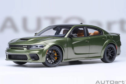 AutoArt 1:18- Dodge Charger SRT Hellcat Redeye Jailbreak (F8 Green) AA71752