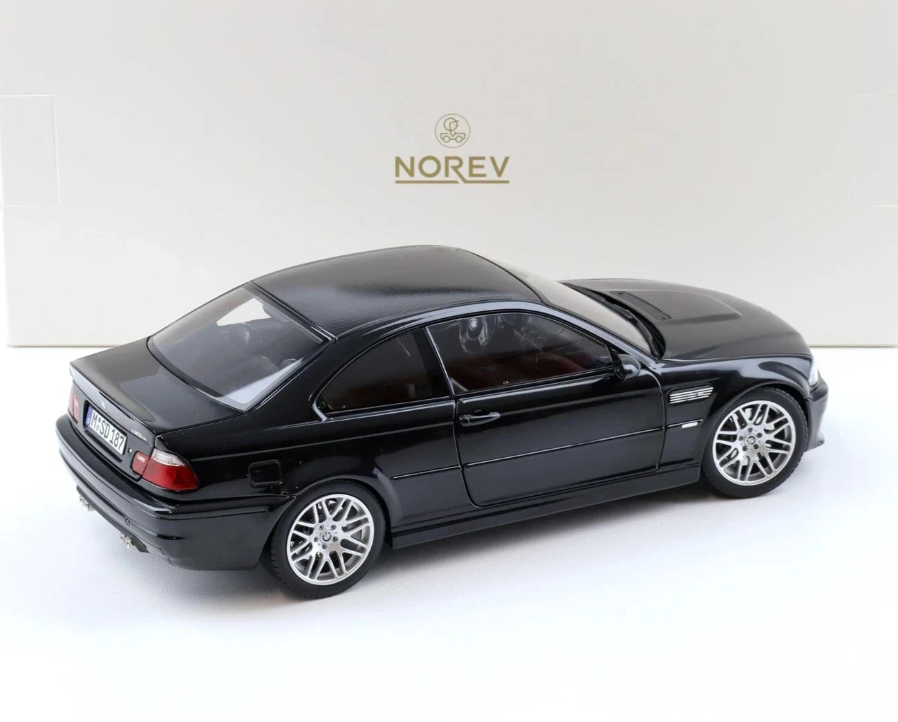 BMW M3 CSL (E46) 2003 (Sapphire Black)