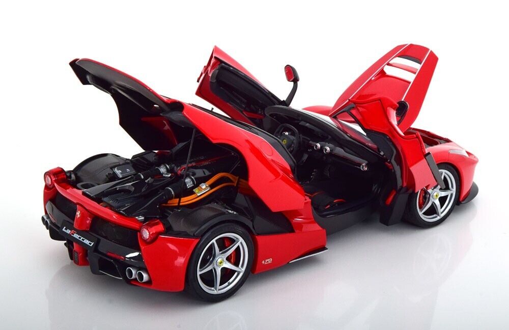 Ferrari Laferrari Aperta Rossa Corsa 322