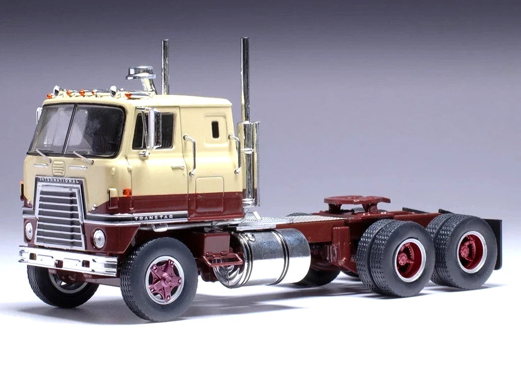 IXO MODEL 1:43- 1965 INTERNATIONAL TRANSTAR COE