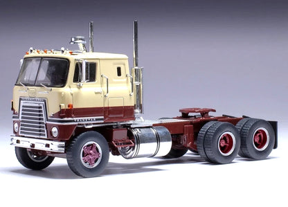 IXO MODEL 1:43- 1965 INTERNATIONAL TRANSTAR COE