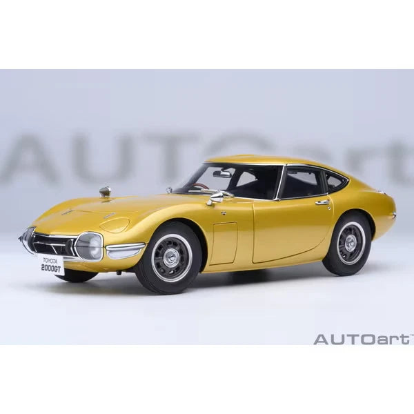AUTOART-Toyota 2000GT (RHD) 1967 -Gold