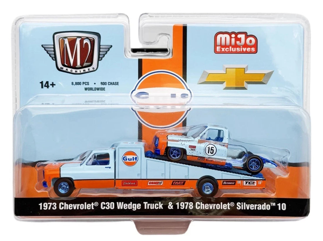 CHASE CARS-1973 Chevrolet C30 Ramp Truck w/1978 Chevrolet Silverado 10 Bedless &quot;Gulf&quot; (M2-machines-39200-MJS07)