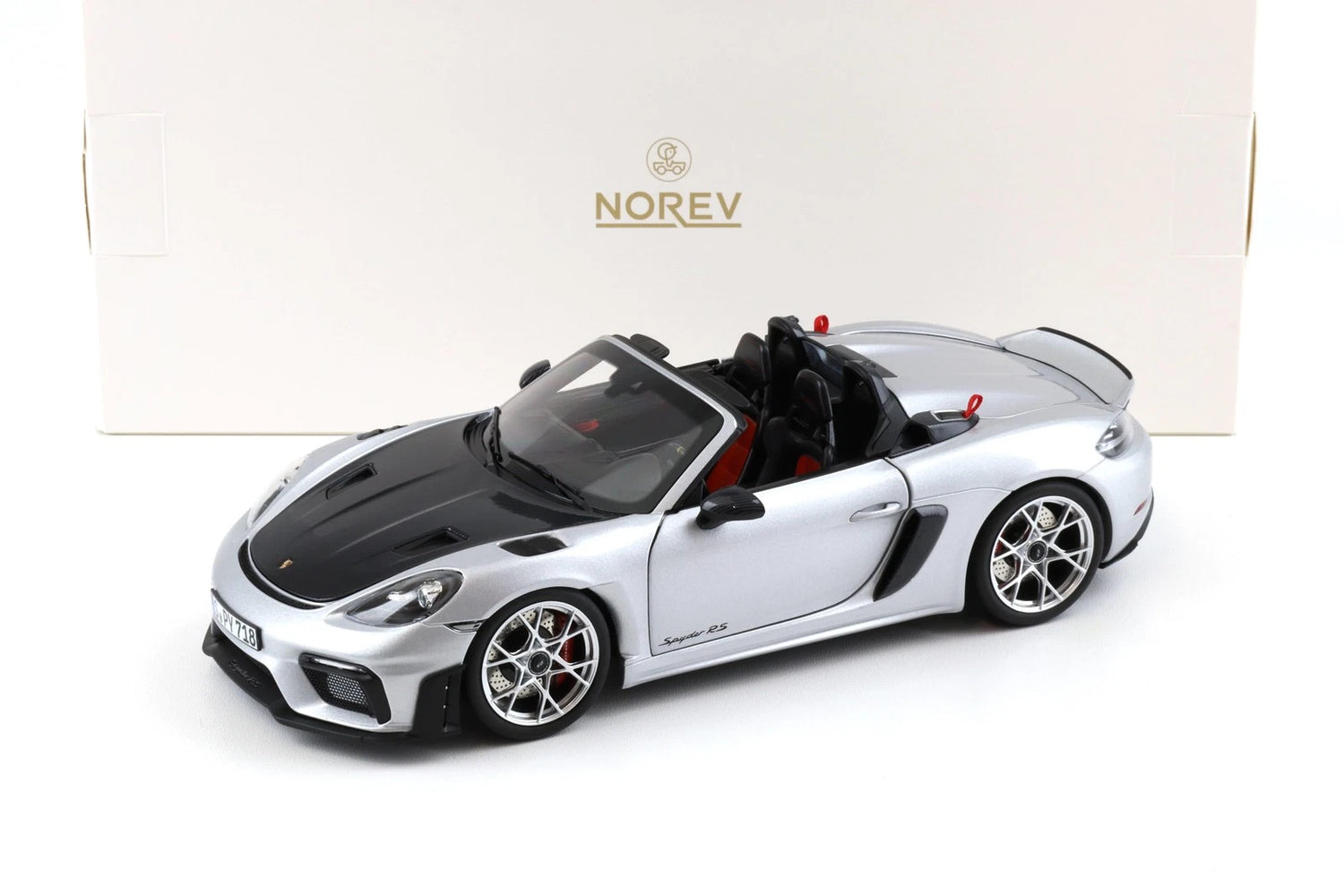 NOREV -Porsche 718 Spyder RS Weissach Package 2023 GT-&quot;Silver Metallic&quot; (187270)