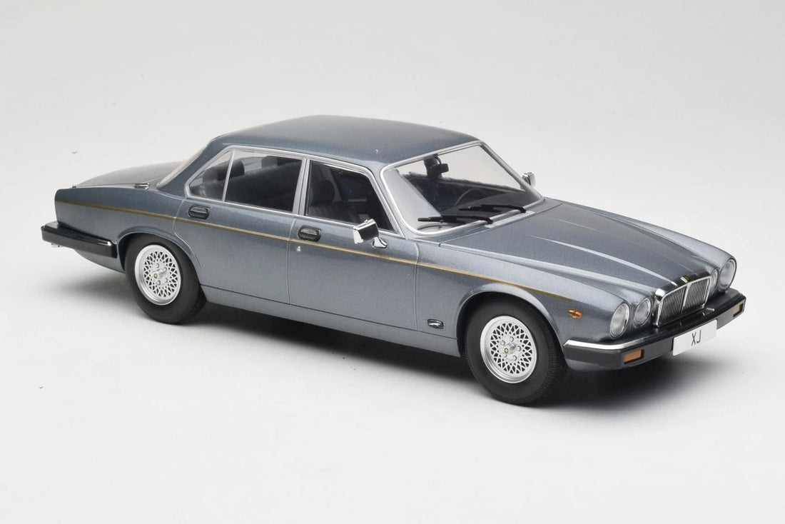 Jaguar XJ Series III Metallic Grey-MCG