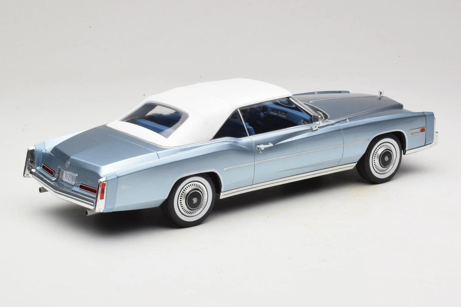 1976 Cadillac Eldorado Convertible (Blue)