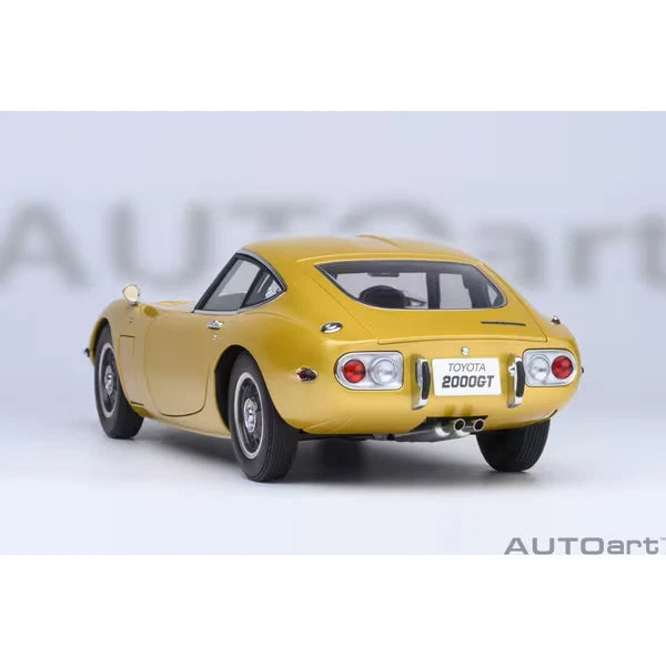 AUTOART-Toyota 2000GT (RHD) 1967 -Gold