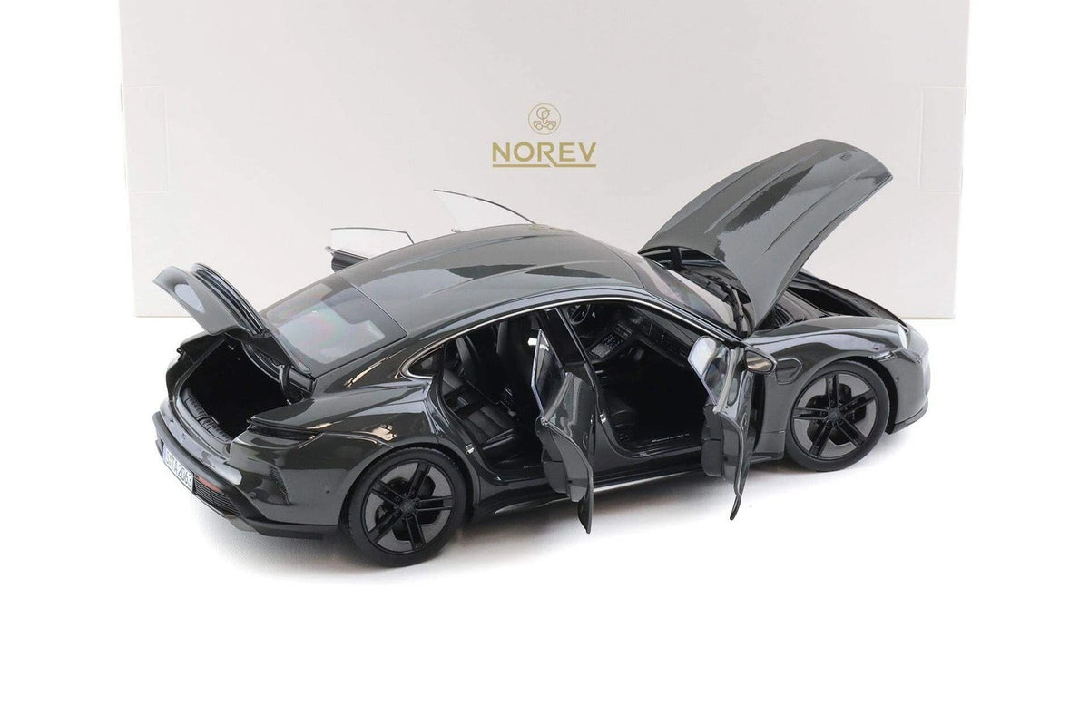 Norev 1:18 Porsche Taycan Turbo S 2024 – Gris Ardoise Neo – 187654