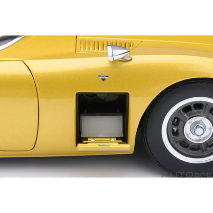 AUTOART-Toyota 2000GT (RHD) 1967 -Gold