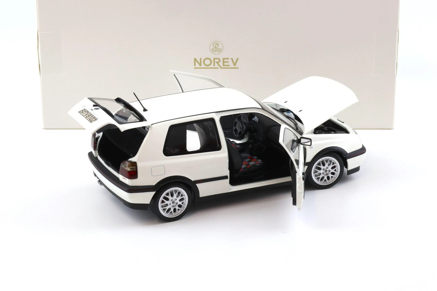 NOREV-VW Golf 3 GTI 1996 "Candy" White (188508)