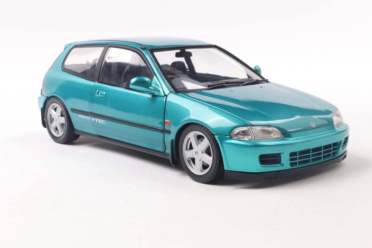 (PRE-ORDER NOV. 2025 ) SOLIDO-Honda Civic (EG6) – AZTEC GREEN PEARL – 1991