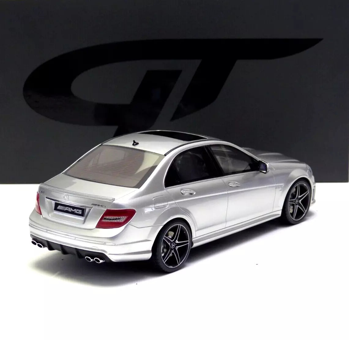 2008 Mercedes-Benz C63 AMG