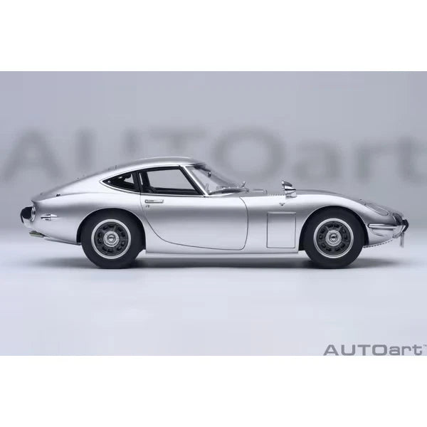 AUTOART-Toyota 2000GT (RHD) 1967 Silver