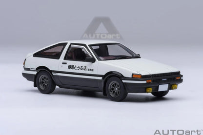 AutoArt 1/64 Toyota Sprinter Trueno (AE86) Initial D