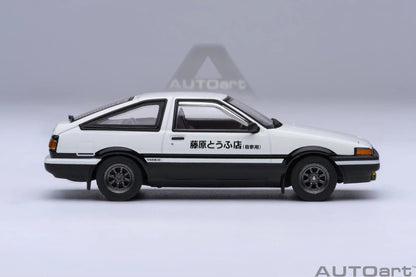AutoArt 1/64 Toyota Sprinter Trueno (AE86) Initial D