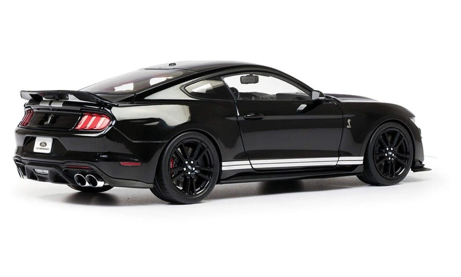 2022 Ford Mustang Shelby GT500 - Shadow Black (1:18)