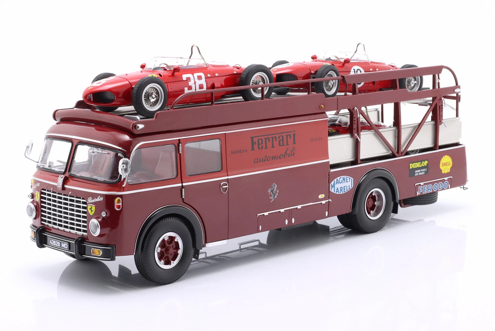 CMR 1/18- Fiat 642 RN2 Bartoletti Ferrari Race Car Transporter 1959