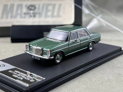 Maxwell Model 1:64-Mercedes-Benz 200 W114-Green MW640031