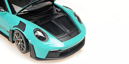 PORSCHE 911 (992) GT3RS GREEN DARK SILVER WHEELS 2024
