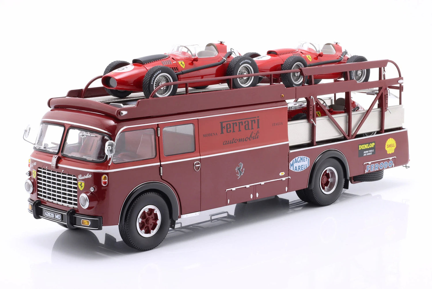 CMR 1/18- Fiat 642 RN2 Bartoletti Ferrari Race Car Transporter 1959