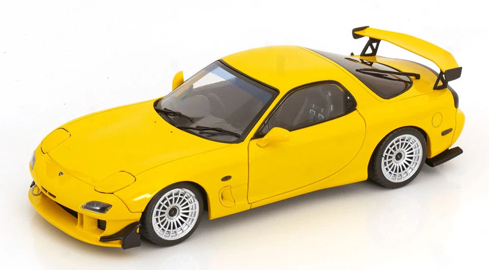 SOLIDO - 1994 Mazda RX7 FD3RS - "StreetFighters" - (Yellow)