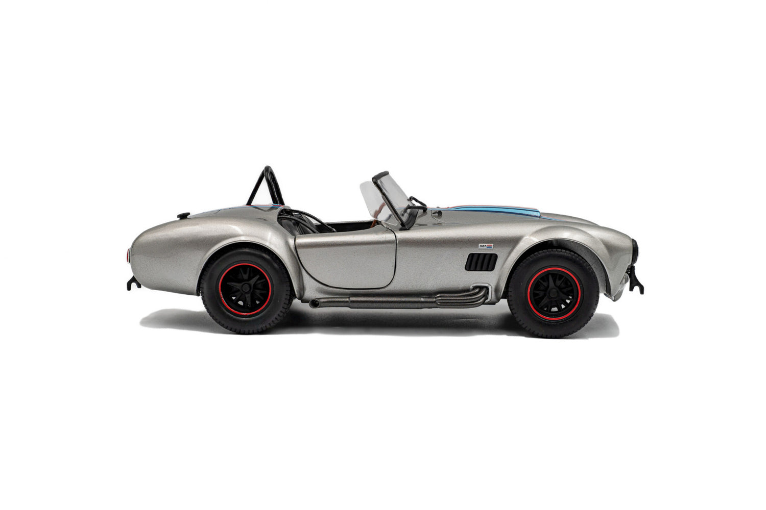 Solido 1:18 Shelby Cobra 427 MKII 1965 – Argent avec bandes rouges et bleues – S1804913