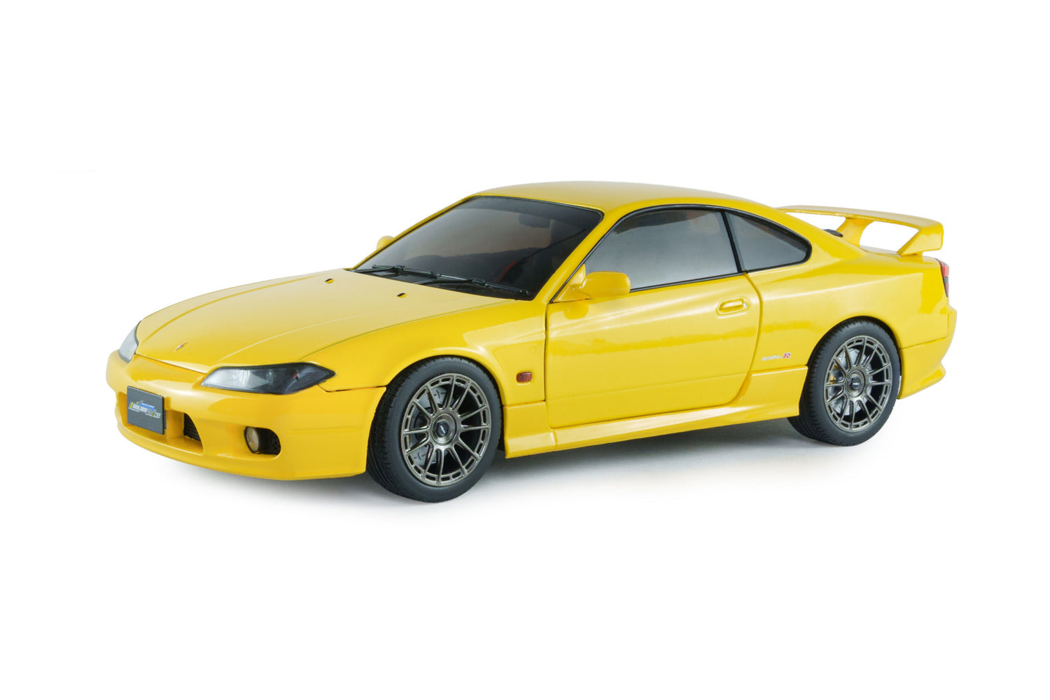 Nissan Silvia (S15) Spec-R Aero 1999 Lightning Yellow – Solido 1:18 – S1812206
