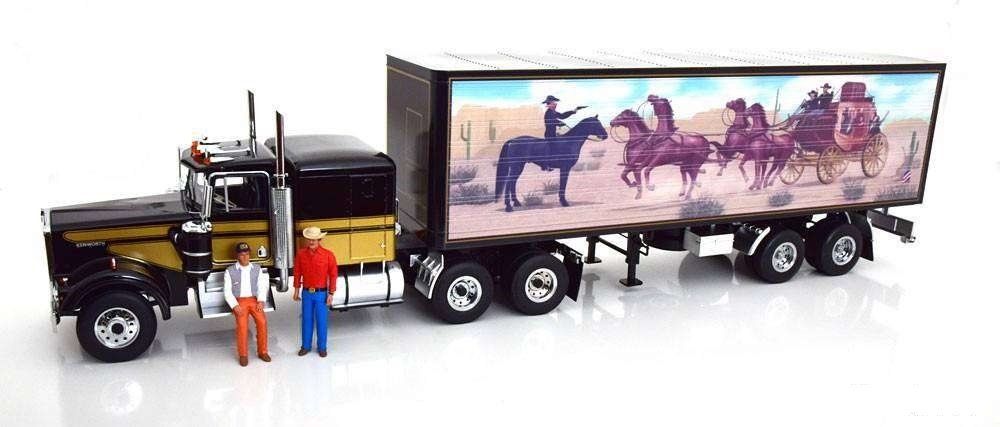 &quot;Smokey and The Bandit&quot;  Kenworth W900 and Trailer with 2 Figurines