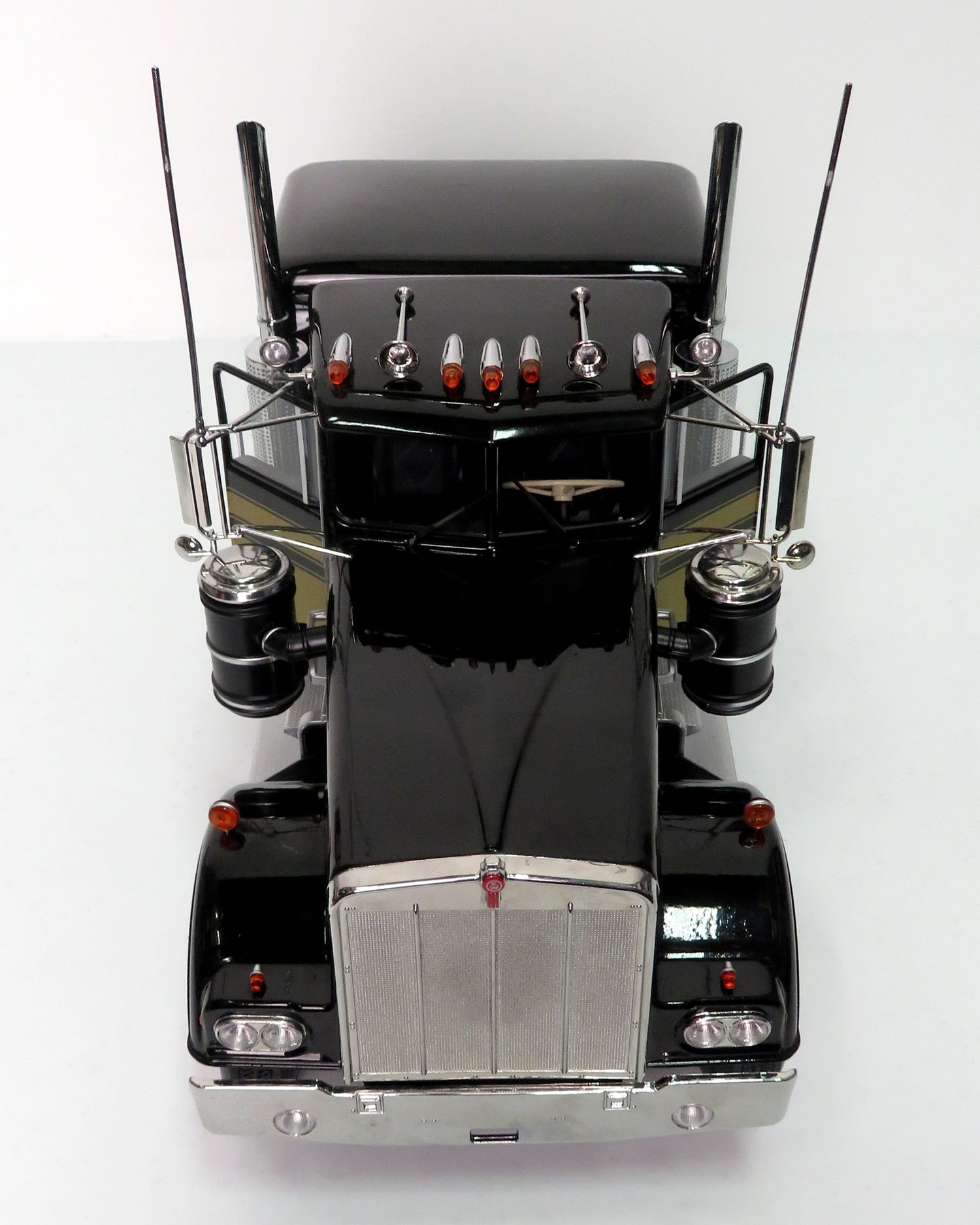 "Smokey and The Bandit"  Kenworth W900 and Trailer 
