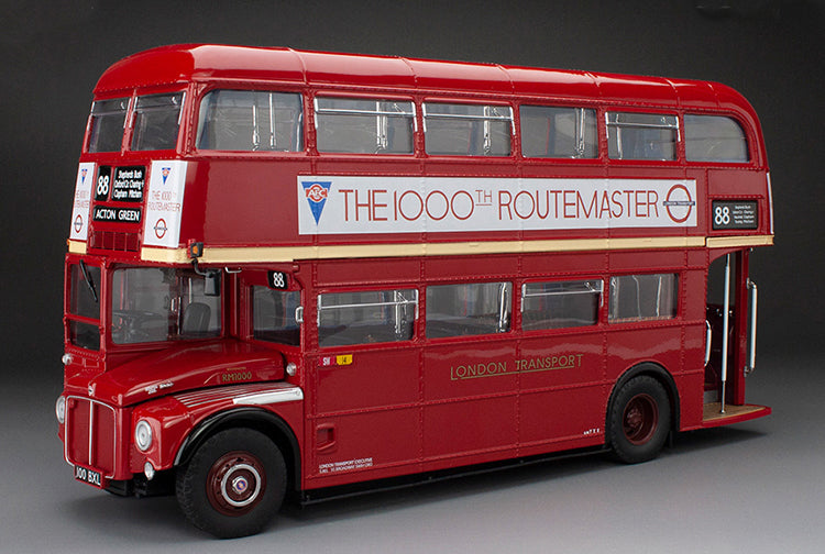 Sun Star 1/24-Routemaster Bus - RM1000 - 100 BXL - Red