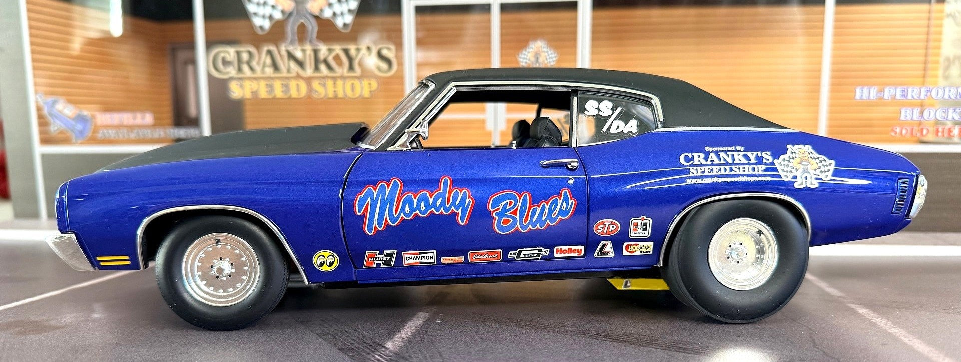 (PRE-ORDER 2026) YCID-Crankys Speed shop, 70 Chevelle