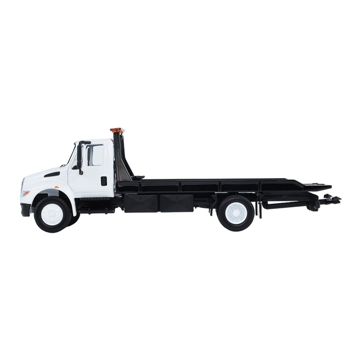 (PRE-ORDER 2026/2027) Greenlight 1:64 International DuraStar 4400 avec Ford GT 2017 – Gris Liquid Grey avec bandes blanches – Édition exclusive GL30611
