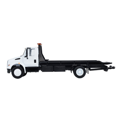 (PRE-ORDER 2026/2027) Greenlight 1:64 International DuraStar 4400 avec Ford GT 2017 – Gris Liquid Grey avec bandes blanches – Édition exclusive GL30611