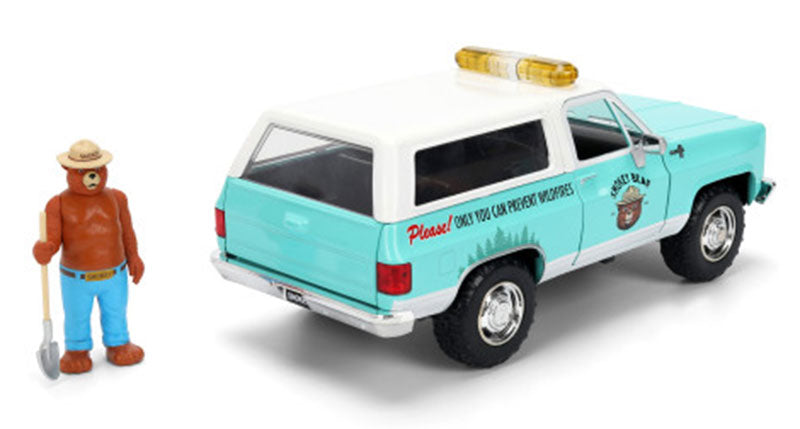 Jada 1:24 Chevrolet Blazer 1980 avec figurine Smokey Bear – Vert clair et blanc – Hollywood Rides – JD36294