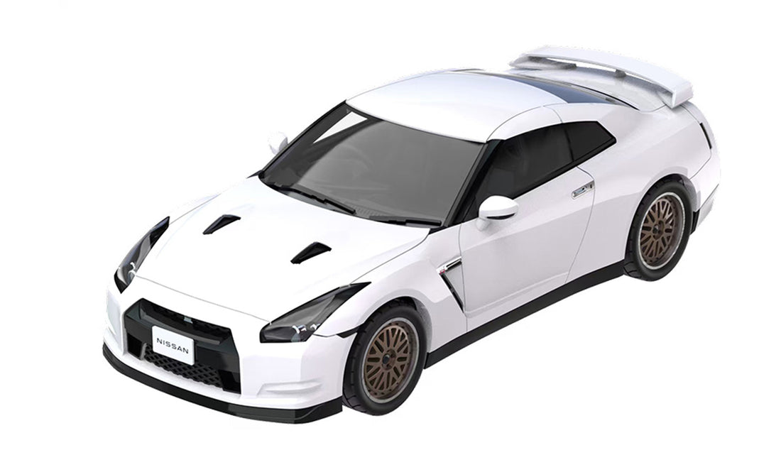 2007 Nissan GT-R Pearl White with Custom Wheels Tokyo Torque Series 10 GreenLight 1:64 – GL235110-D