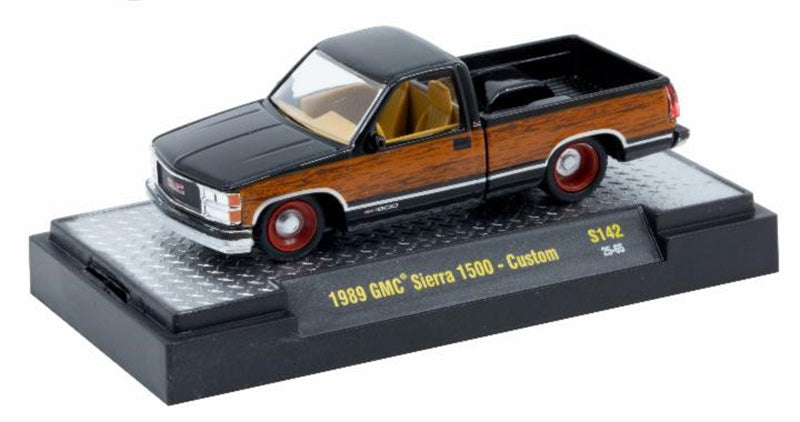 M2 Machines - Auto-Thentics Releases S142 (32500-S142)