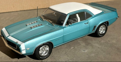 1969 CAMARO RS/22, AZURE TURQUOISE WITH WHITE VINYL TOP (Limitée à 120 unités-Limited to 120 units)